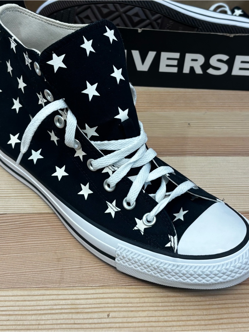 Converse Chuck Taylor All Star High Celestial Star Print Black White Men’s 11 - Picture 4 of 6